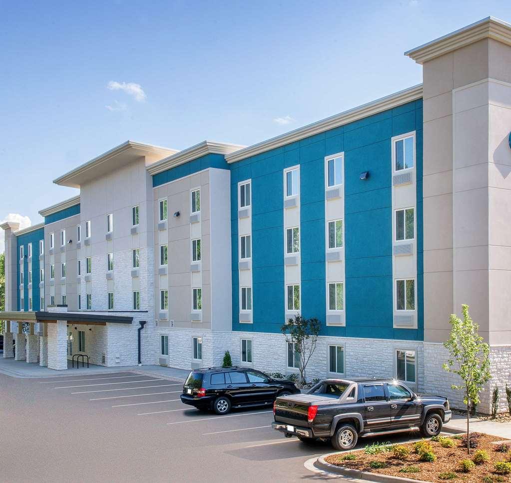 Extended Stay America Select Suites - Charlotte - Northlake Exterior photo