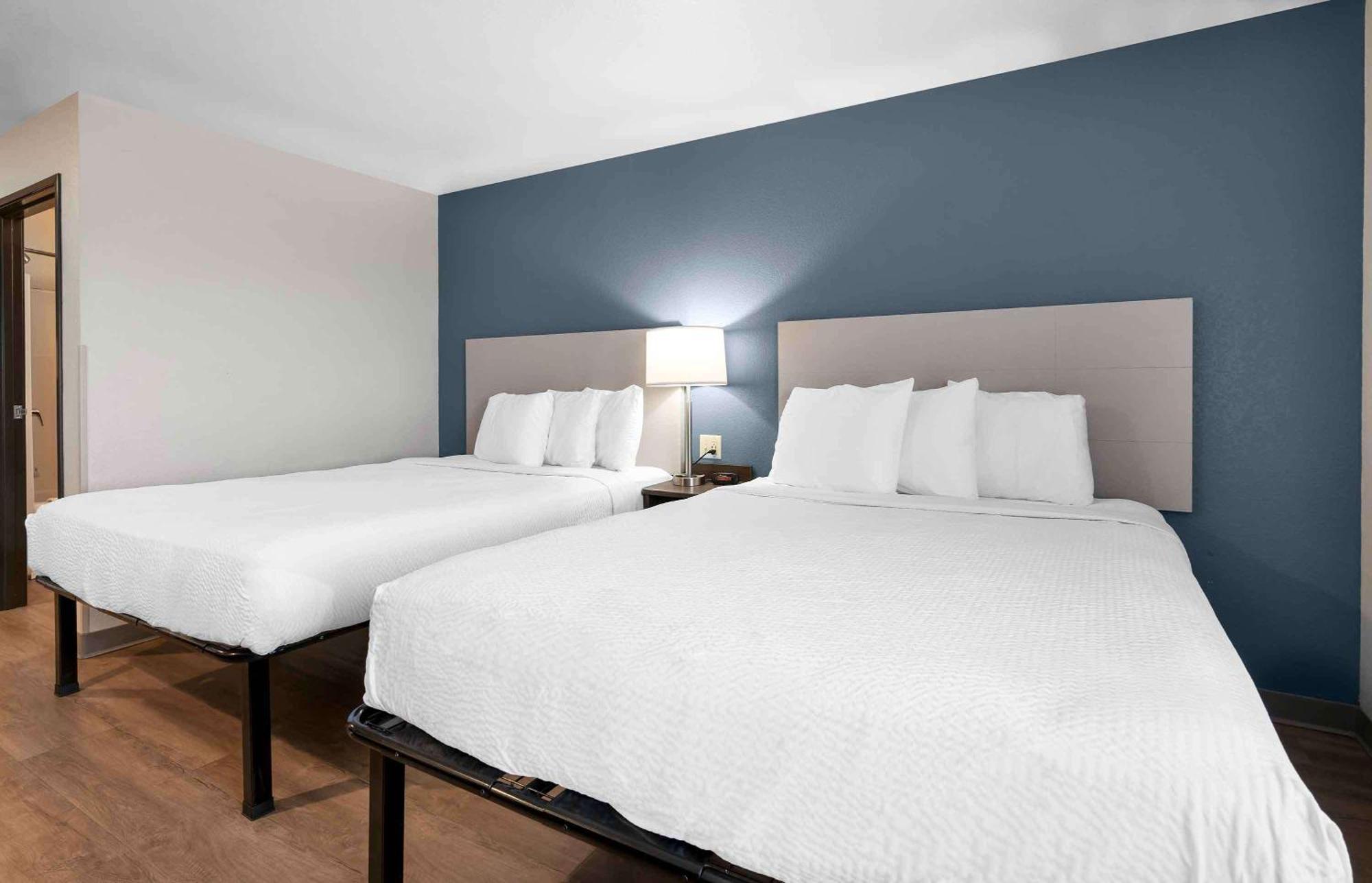 Extended Stay America Select Suites - Charlotte - Northlake Exterior photo